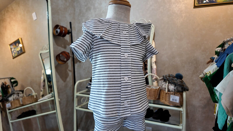 ぬくもりを整える、White Faux Cardigan Set