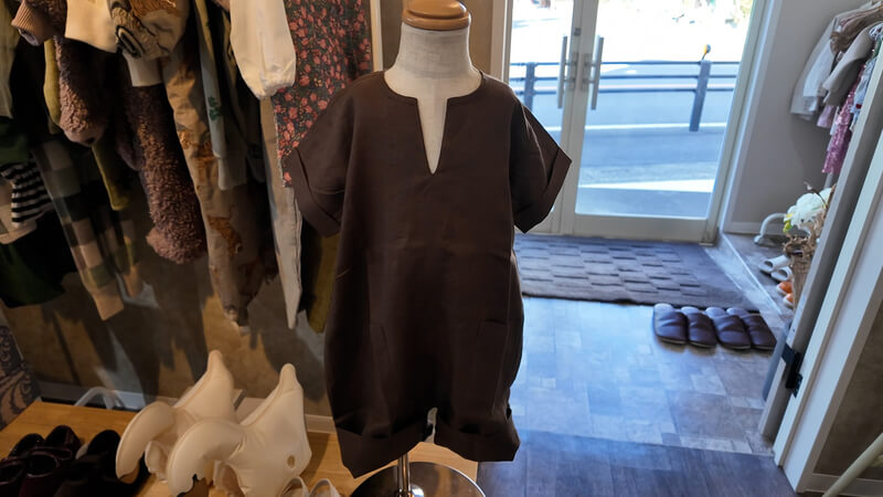 風をまとう軽やかさ、Yoko Linen Jumpsuit