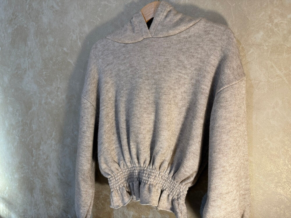 困ったらこれ。どんなコーデにも合う【LaTitta】BIRMANIA HOODIE - MIELE