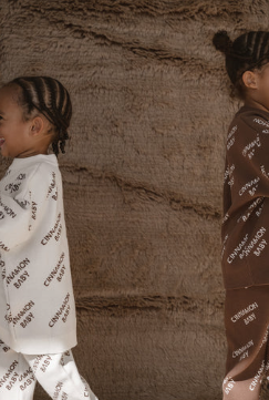 【cinnamon baby】Knitted Logo Pants- Dark Chocolate