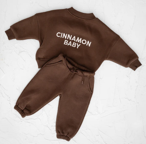 cinnamon baby Logo Set - Chocolate 正面