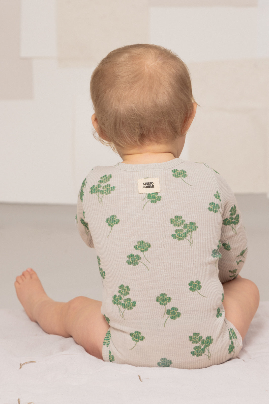 【STUDIO BOHEME】HOHO BODYSUIT - GREY / CLOVERS