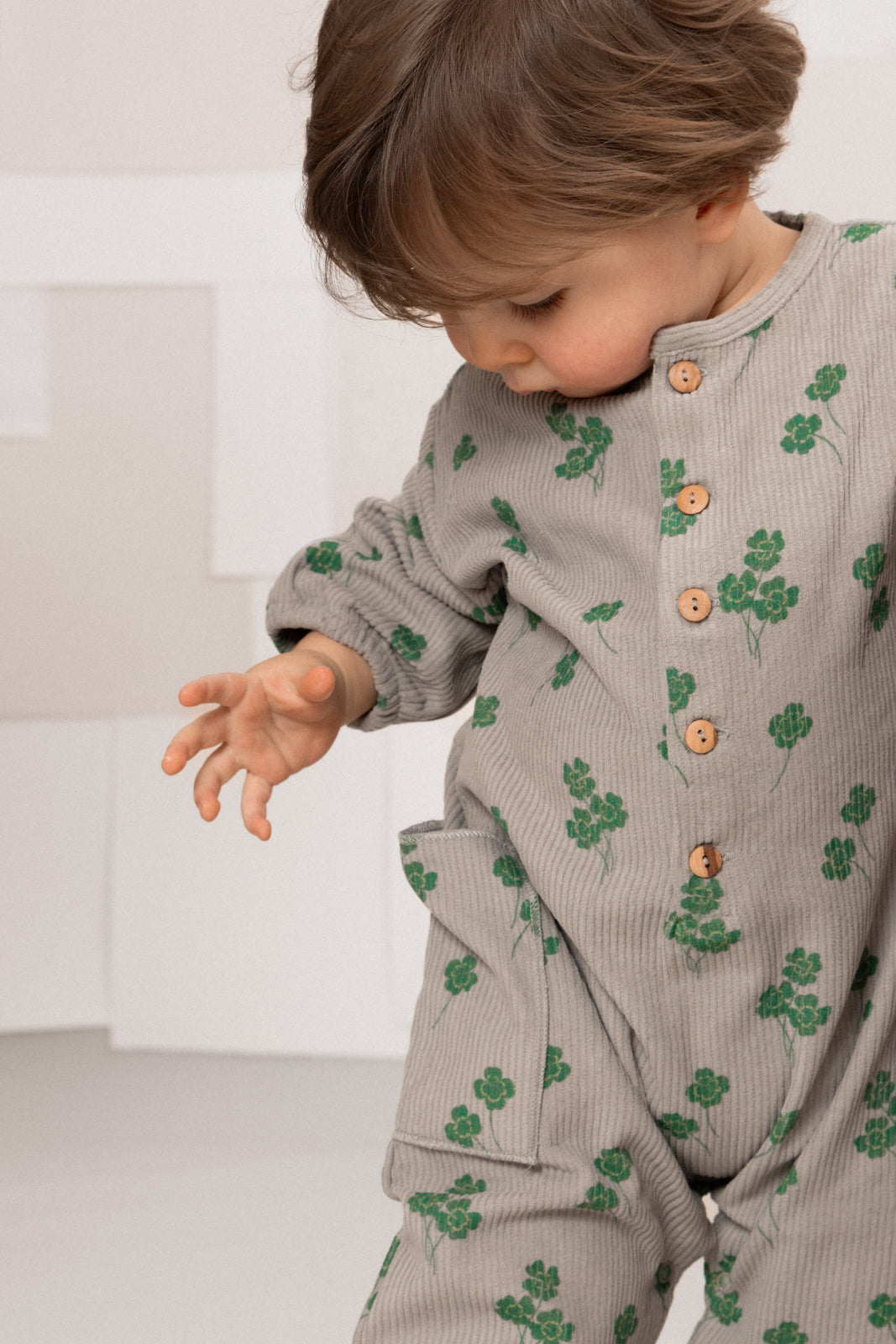 【STUDIO BOHEME】BIG PAPI JUMPSUIT - GREY / CLOVERS