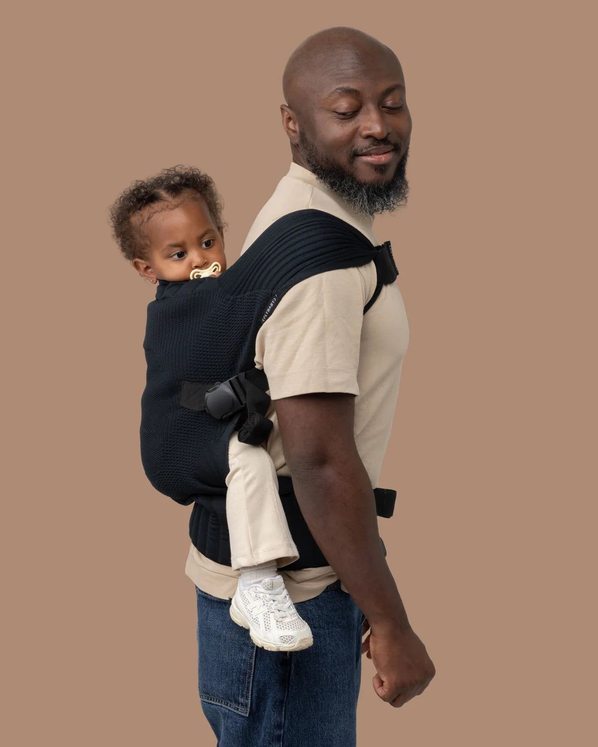 FLYBABY Toddler Carrier｜トドラー抱っこ紐｜日本正規取扱店 yonka