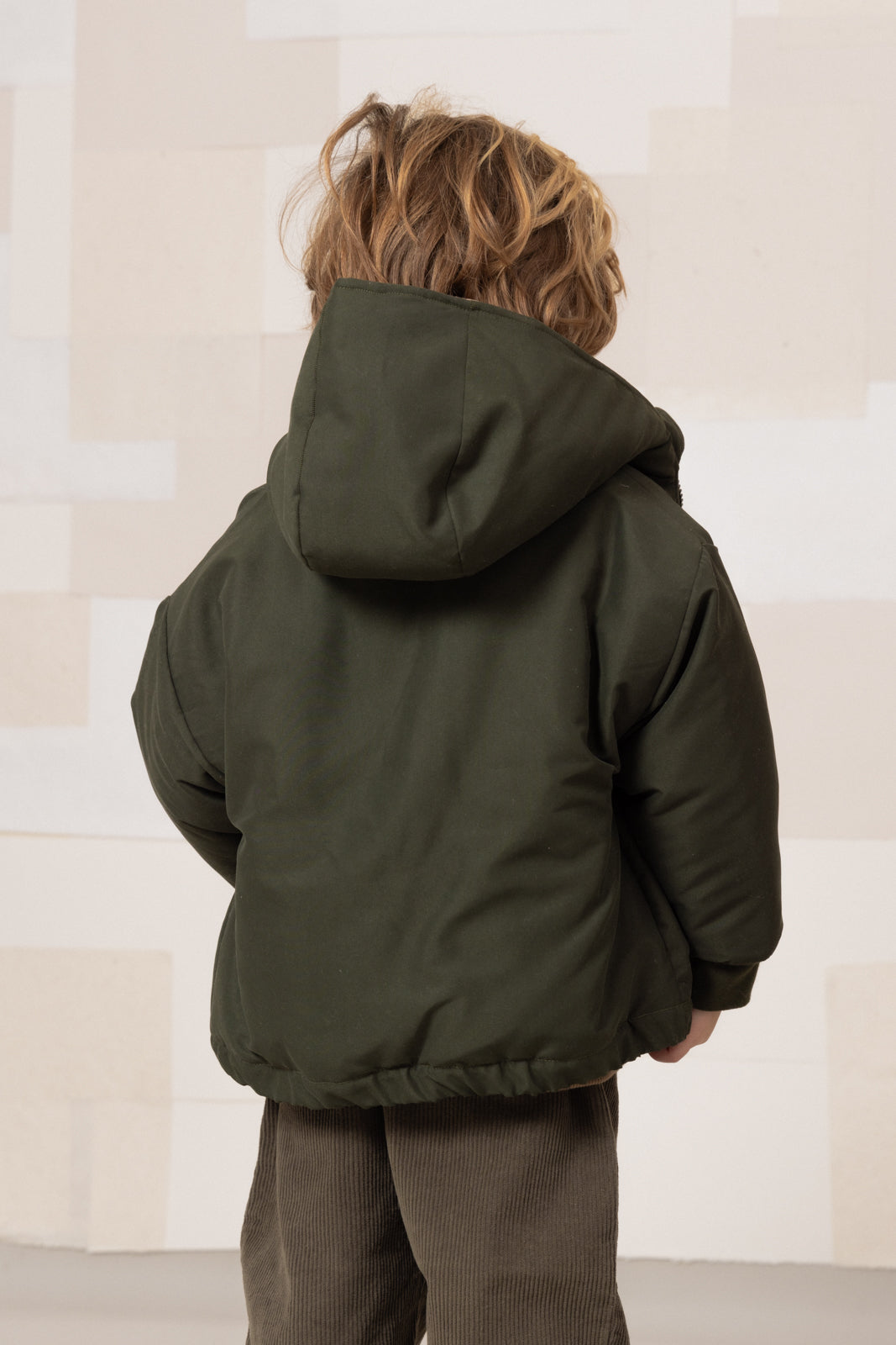 【STUDIO BOHEME】FRIO RAIN COAT - KAKI - Print DOGS inside