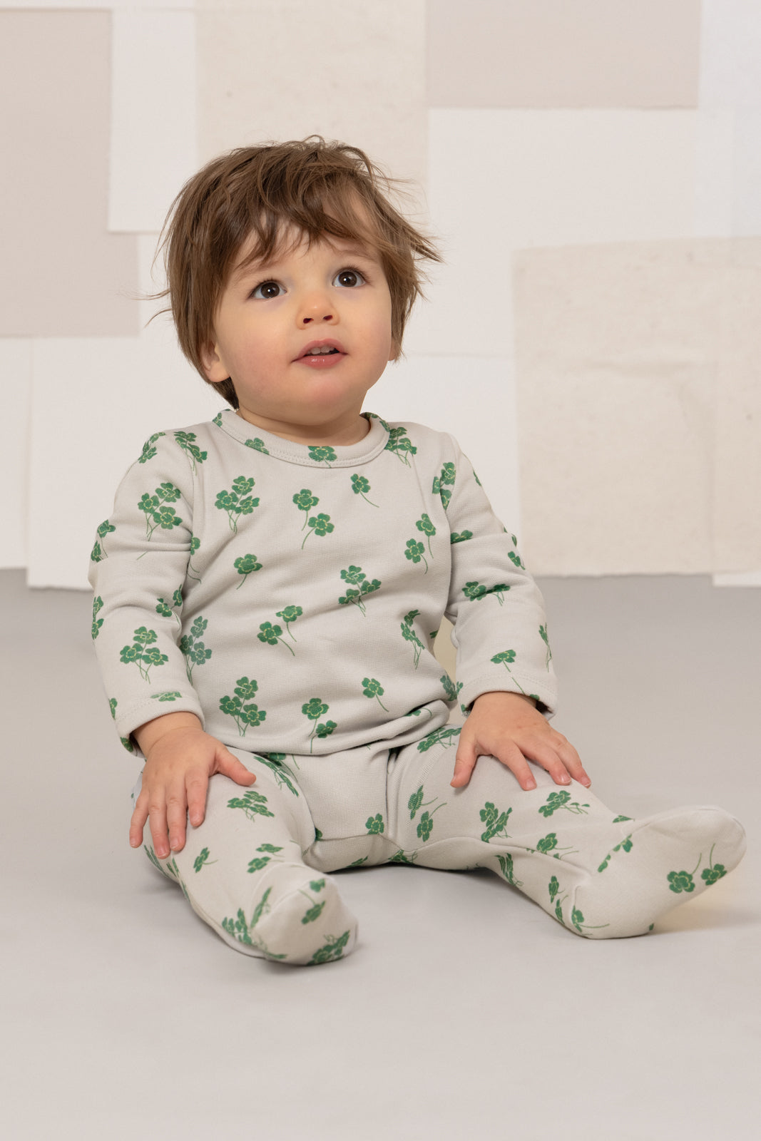 【STUDIO BOHEME】CHUBBY PYJAMAS - GREY / CLOVERS