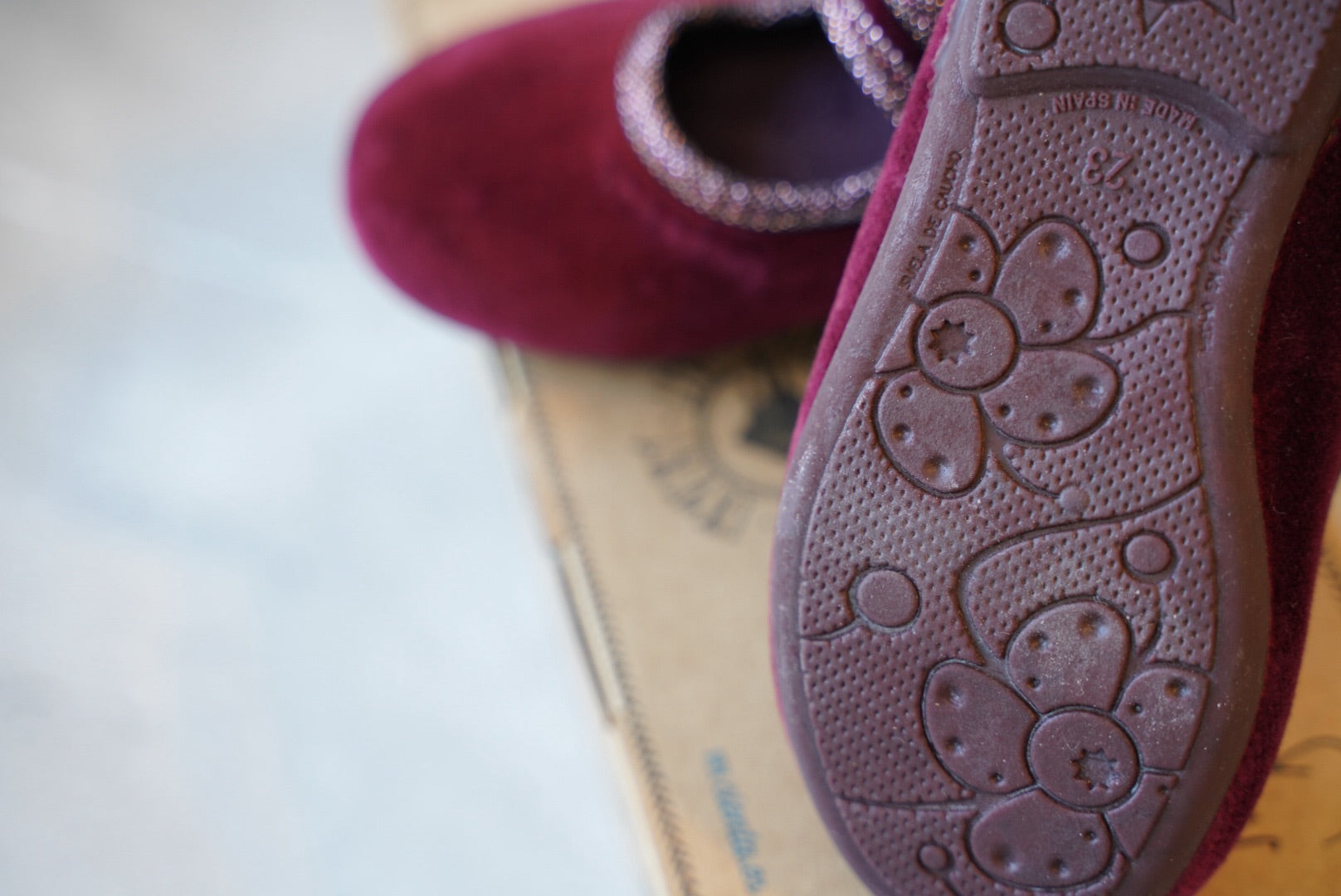 【cienta】フォーマルストラップ/velour Burgundy(500-076)