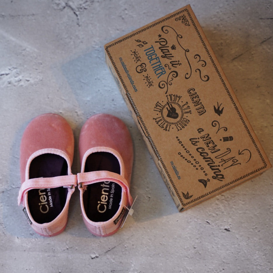 【cienta】ベルクロワンストラップ/velour Rosa(400-075)