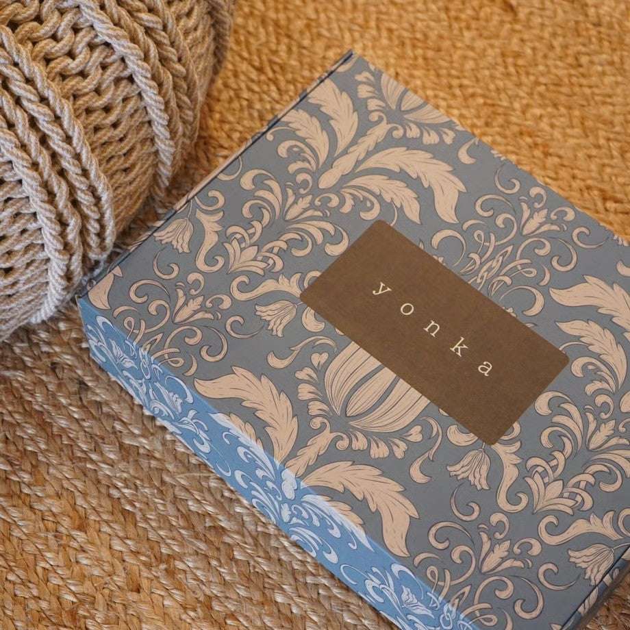 gift wrapping box