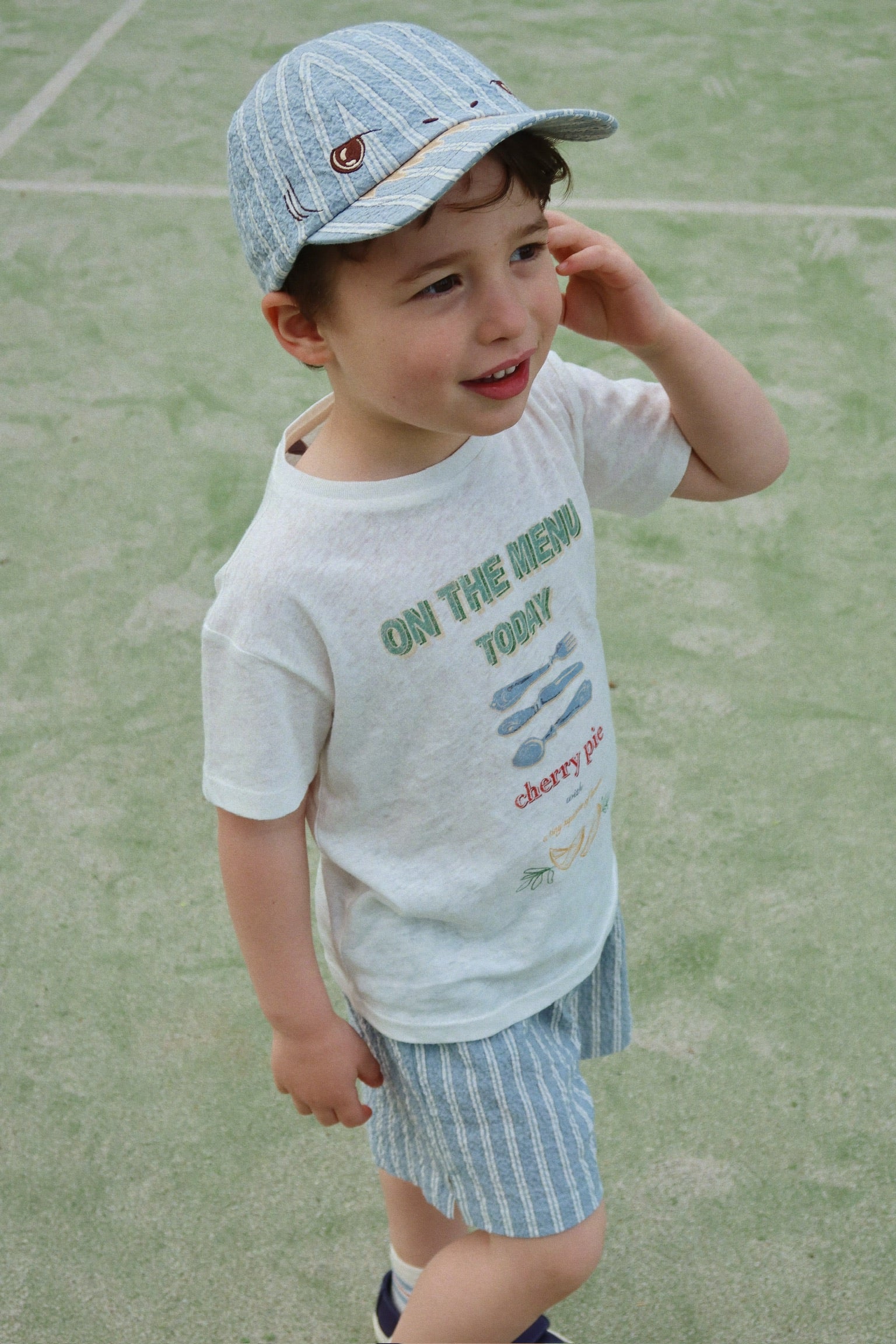 【Konges Sløjd / コンゲススロイド】 ELLIOT SHARK CAP GOTS - TRIO BLEU STRIPE 帽子 キャップ｜ オーガニックコットン ベビー服 子供服