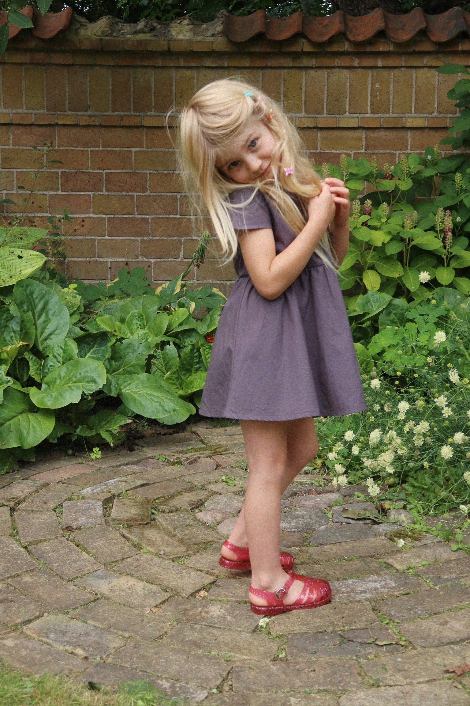 【Konges Sløjd】HEARLY DRESS GOTS - MAGNET