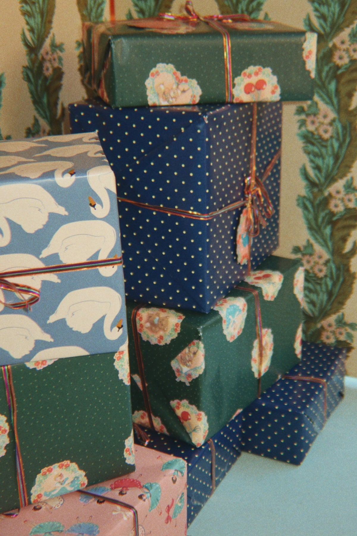 【Konges Sløjd】WRAPPING PAPER - BOW BALLERINA BLUSH