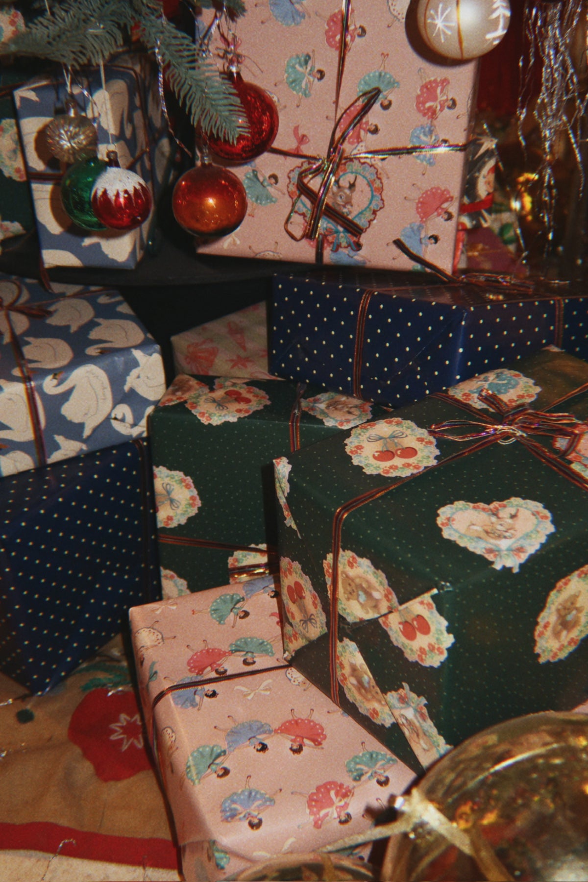 【Konges Sløjd】WRAPPING PAPER - BOW BALLERINA BLUSH