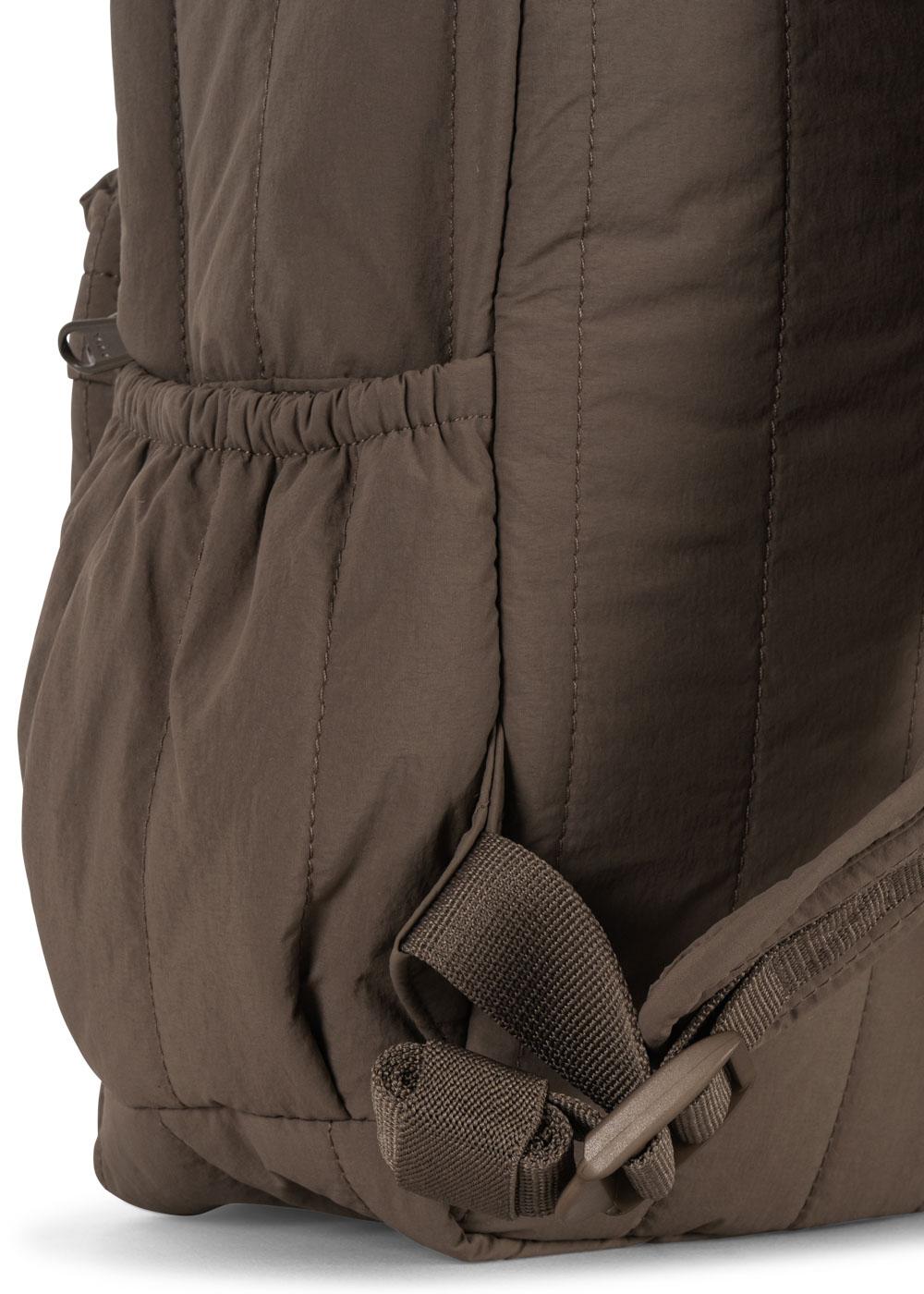 【Konges Sløjd】JUNO QUILTED BACKPACK MIDI - WALNUT